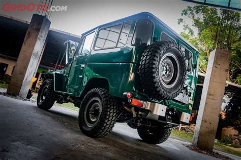 Video Modifikasi Toyota Land Cruiser FJ40 Bodi Kabin Mesin Istimewa