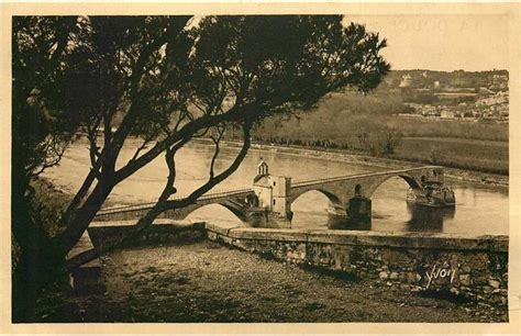 Avignon AVIGNON Le pont Saint Bénézet vu du Rocher du Dom Editeur