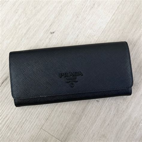 Authentic Prada Large Saffiano Leather Wallet Bl Gem