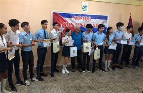 Arrasa Sancti Sp Ritus En Concursos Nacionales De Conocimientos Fotos