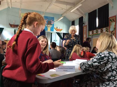 Brunel Academies Trust Westlea School Pupils Meet Her Majesty The Queen