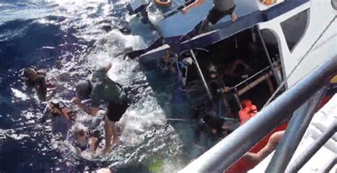 Diving For Their Lives Heart Stopping Footage Thailand Tourist Boat