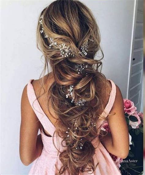 40 Coiffure Pour Un Mariage Cheveux Long Inspiration