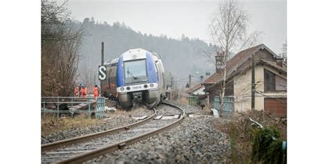 Vosges Déraillement d un train le trafic entre Épinal et Saint Dié