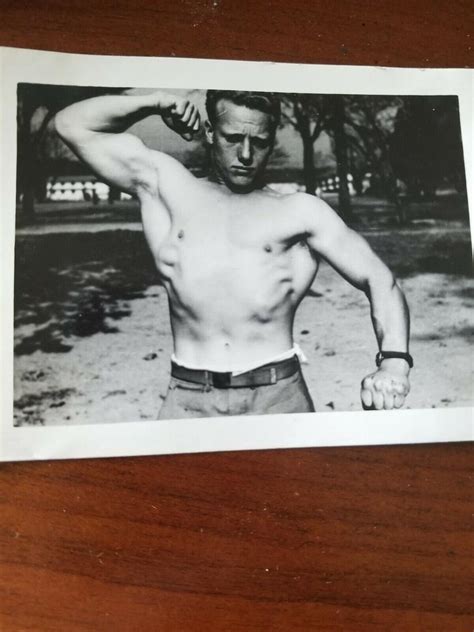 Handsome Shirtless Beefcake Muscle Man Wwii Vintage Gay Snapshot Photo Military