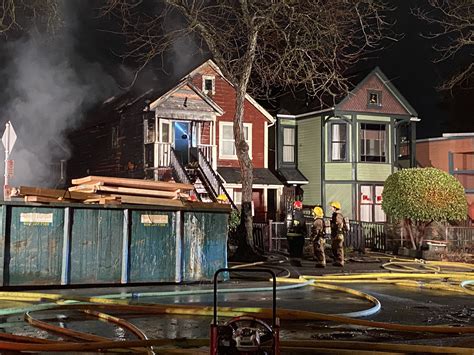 East Vancouver fire damages 3 homes | CityNews Vancouver