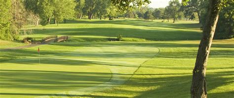 Brookview Golf Course & Lawn Bowling - MNGolf.org