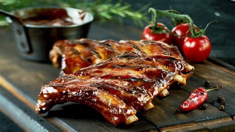 Как приготовить свиные рёбрышки барбекю, чтобы было вкусно и красиво