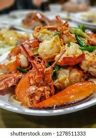 1,880 Chinese lobster dishes Images, Stock Photos & Vectors | Shutterstock