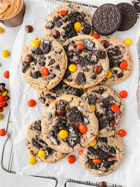 Peanut Butter Oreo Cookies