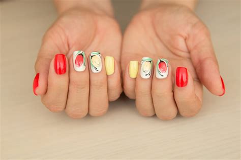 Manicura Rusa Qu Es Y Por Qu Es Tendencia Luciana Lo