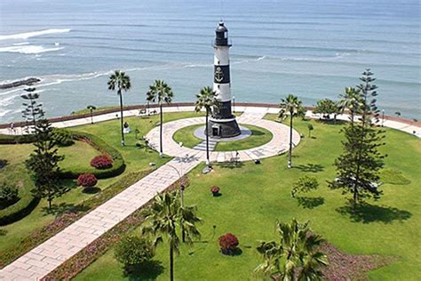 El Faro De La Marina Miraflores Lima City Peru