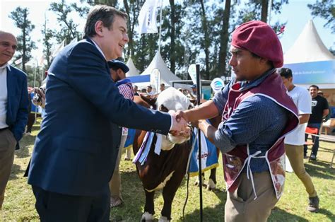 Zamora Dej Inaugurada La Expo Bra En El Vivero San Carlos En