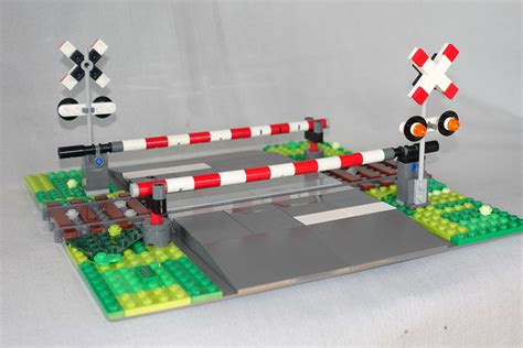 Lego Train Gratis Wysy Ka Przejazd Kolejowy Z Torami Bielsko Bia A Olx Pl