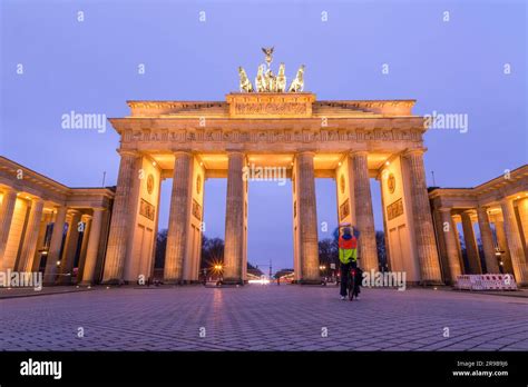 Das berühmte Wahrzeichen des Brandenburger Tors oder Brandenburger Tors