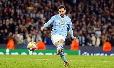 Le FC Barcelone Et Le PSG Saffrontent Cette Fois Pour Bernardo Silva