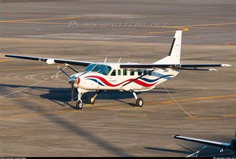 JA882B Asahi Air Cessna 208B Grand Caravan Photo By Howard Wang ID