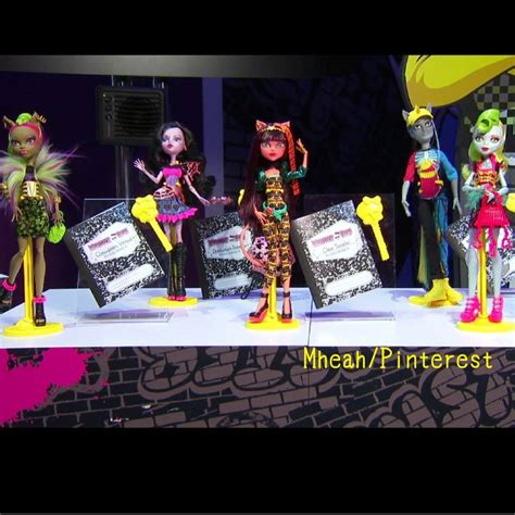 Monster High Dolls Set Neighthan Rot Lagoonafire And More