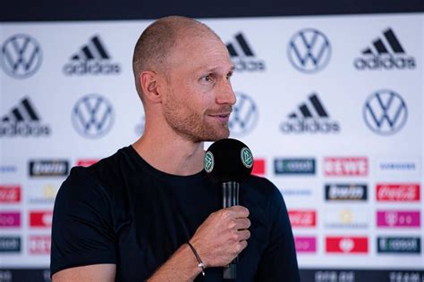 Schalke Legende H Wedes Fordert Herz Auf Dem Platz Lassen