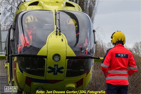 Lifeliner4 Landt Voor Medische Noodsituatie In Sneek Traumaheli MMT Nl