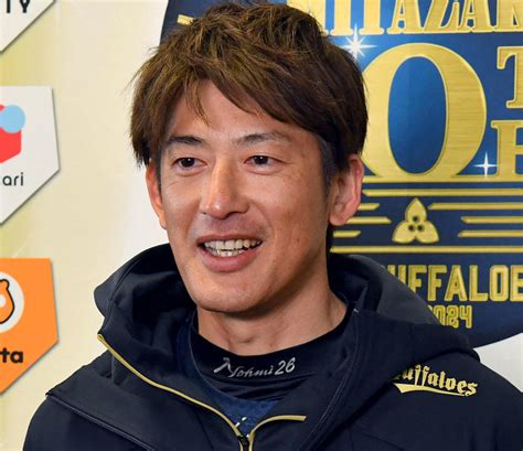 【オリックス】能見篤史氏の臨時コーチ2日間がスタート 投手陣に違和感と楽しみ感じた指導初日 プロ野球写真ニュース 日刊スポーツ