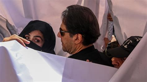 pakistans  pm imran khan   wife sentenced   years