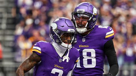 Justin Jefferson Jordan Addison Team Up For Extremely Rare Vikings