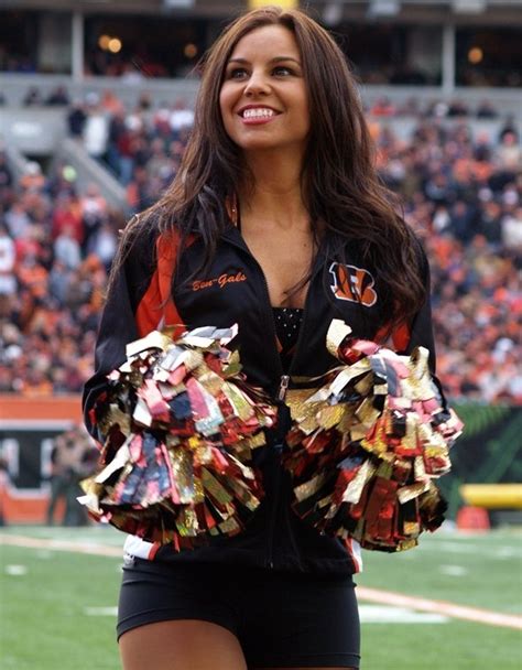 Cincinnati Bengal Ben Gal Cheerleader Hottest Nfl Cheerleaders