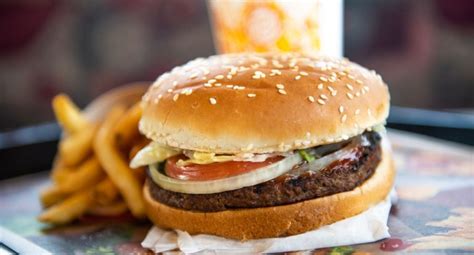 Burger King Pide A Sus Clientes Que Le Compren A La Competencia