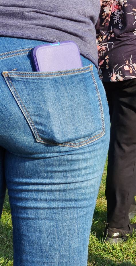 Milf At The XC Meet Tight Jeans Forum