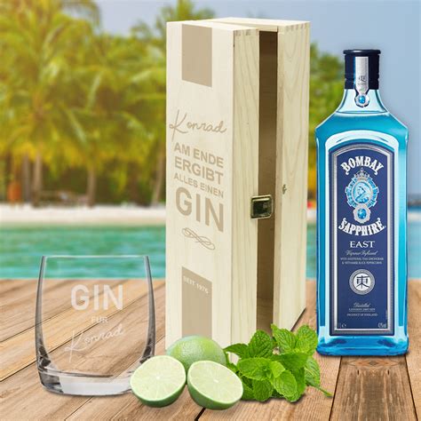 Gin Geschenk Set Am Ende Ergibt Alles Einen Gin Mit Namen Graviert