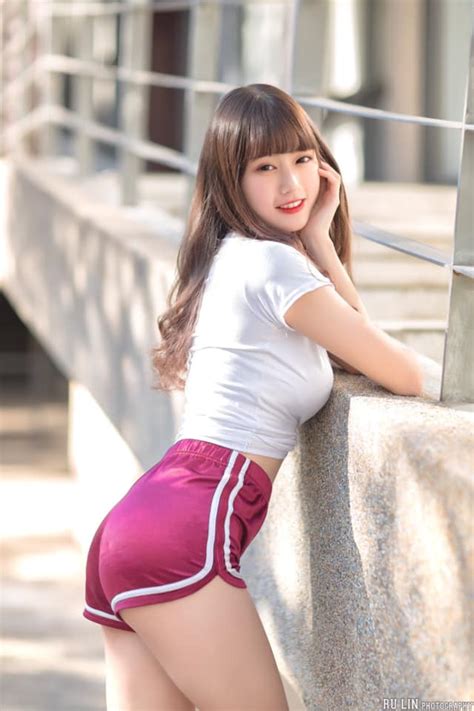 M T H C Sinh Nh Ng Th N H Nh Th Nh Ng I M U N Ng Hot Girl Ti T L M T M I Khi Ph I Nh N C