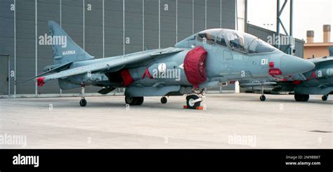 Mcdonnell Douglas Tav B Harrier Ii Fotograf As E Im Genes De Alta