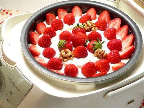 炊飯器のいちごスコップケーキ Sweets Recipes Desserts Raspberry Strawberry Party