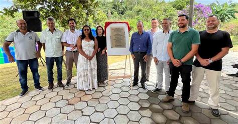 Prefeitura de São Gonçalo do Rio Abaixo inaugura escola na comunidade