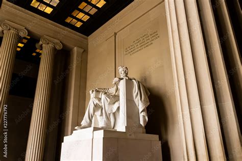 Statue of Abraham Lincoln inside Lincoln Memorial in Washington D.C. in ...