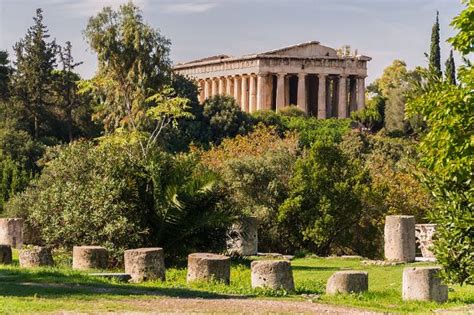 Liceo De Aristóteles Historia Y Curiosidades Del Lykeion