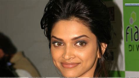 Indian Actress Face Close Up Wallpapers Wallpaper Cave