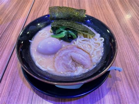 『味玉ラーメン大』横浜家系ラーメン 壱角家 蕨店のレビュー ラーメンデータベース