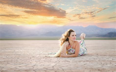 Face Sunlight Women Model Portrait Sunset Brunette Reflection