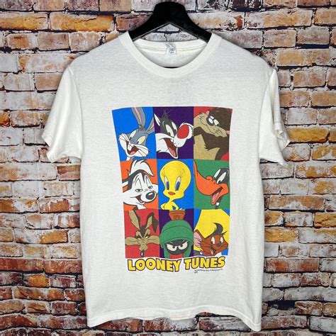 Looney Tunes Men S White T Shirt Depop