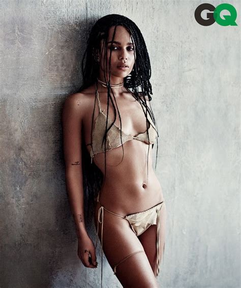 Zoe Kravitz Is Officially The New Catwoman In Robert Pattinson S