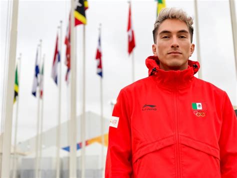 Jorge Luis Martínez el mexicano que ondeó la bandera LGBT en los Juegos Panamericanos Soy gay