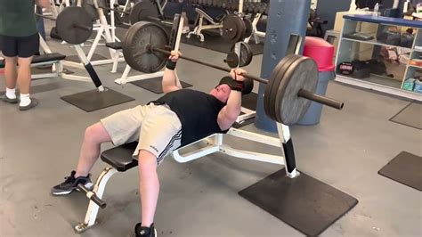 Benching 315 X 4 Youtube