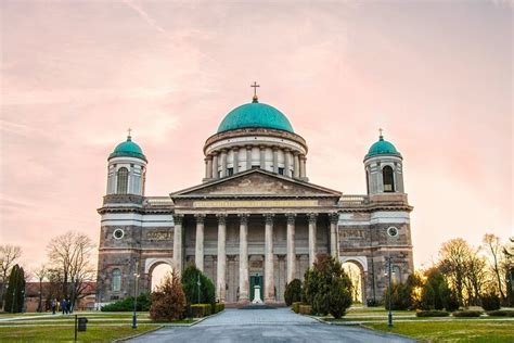 Tour privato da Budapest a Szentendre Visegrád ed Esztergom fornito da