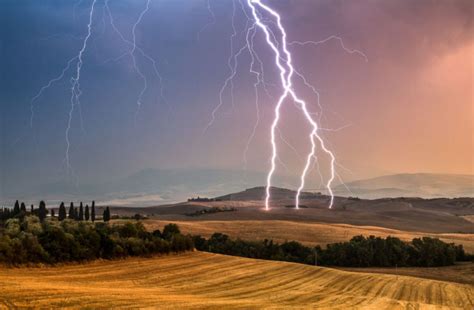 Se A Teapt Ploi Cu Desc Rc Ri Electrice Ce Temperaturi Se Vor