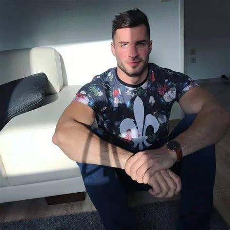 Pin By Scott Clark On Handsome In 2025 Good Looking Older Men Deni Denials Hot Army Men