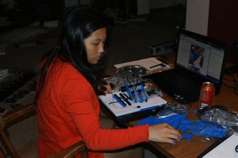 Engaging Mechatronics Mini Courses For High School Students