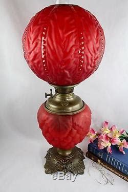 Antique Victorian Bradley Hubbard GWTW Red Satin Oil Banquet Lamp