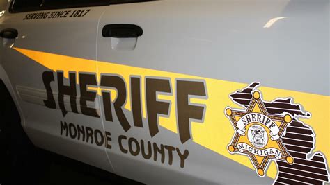 Monroe County sheriff seeking tips on assault suspect